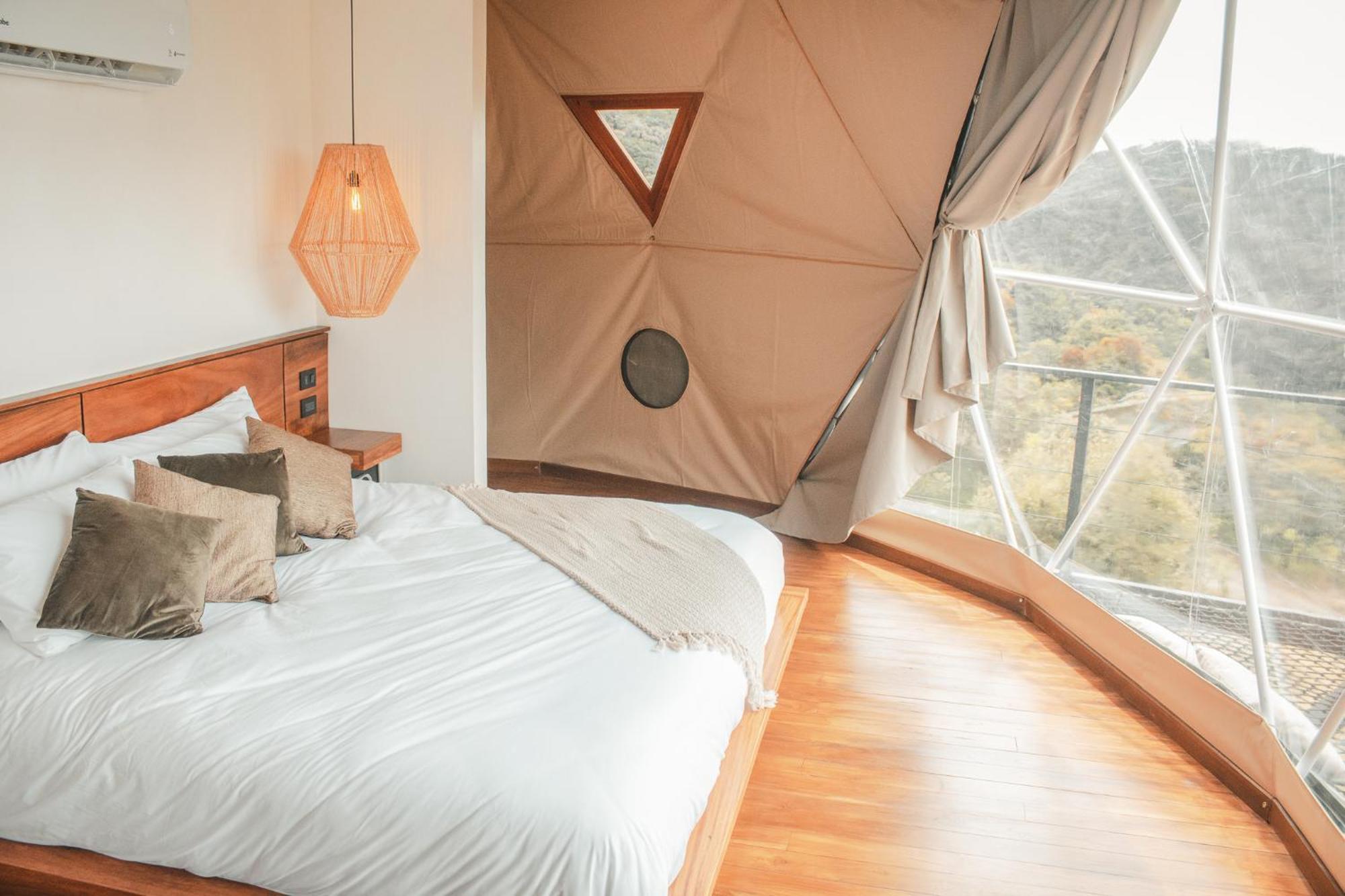 Ananta Forest - Glamping Dome - Hot Tub - Sunset & Gulf View Monteverde
