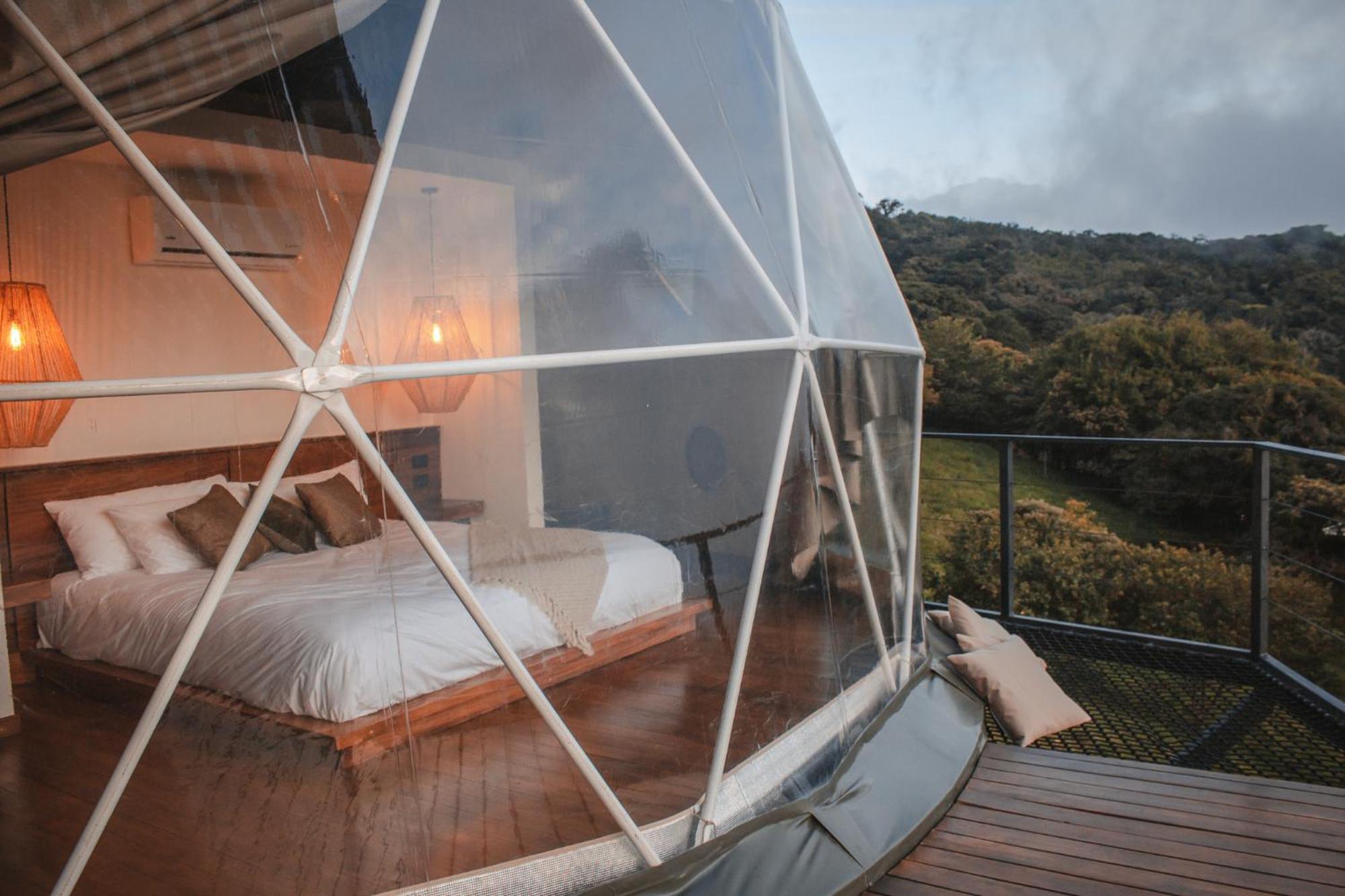 Ananta Forest - Glamping Dome - Hot Tub - Sunset & Gulf View