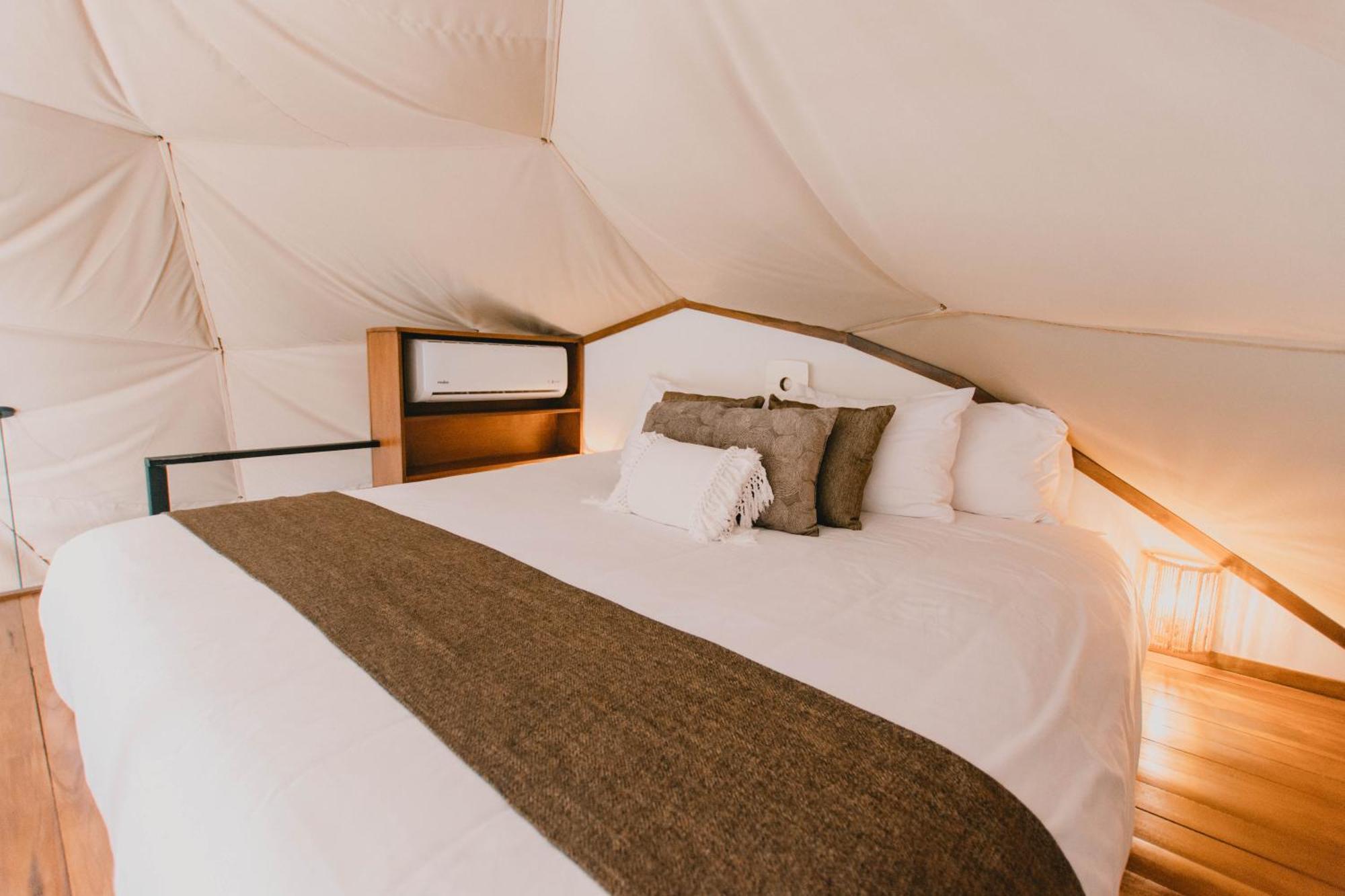 Ananta Forest - Glamping Dome - Hot Tub - Sunset & Gulf View Monteverde