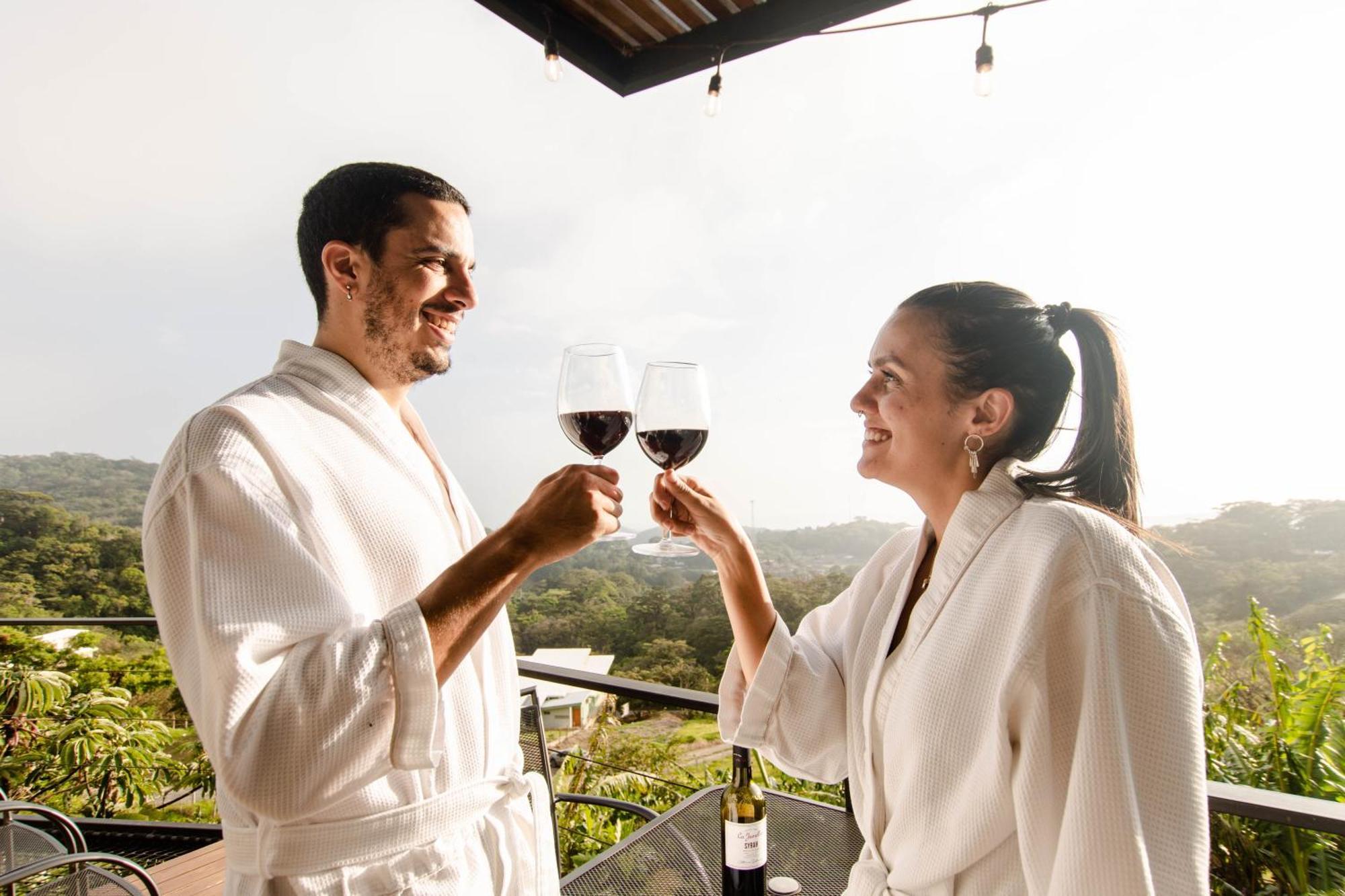 Ananta Forest - Glamping Dome - Hot Tub - Sunset & Gulf View Apartment Monteverde